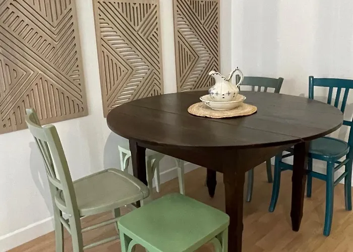 Сasa de vacaciones Lili-belle, Maison De *